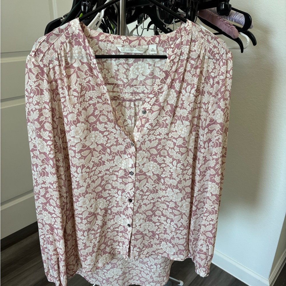 Universal Thread Floral Blouse - Mauve and Cream